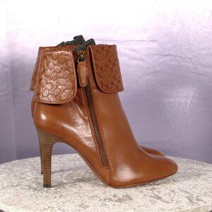 Coach Cognac Leather Ankle Booties Embossed C Logo Stiletto Heel Size 10B